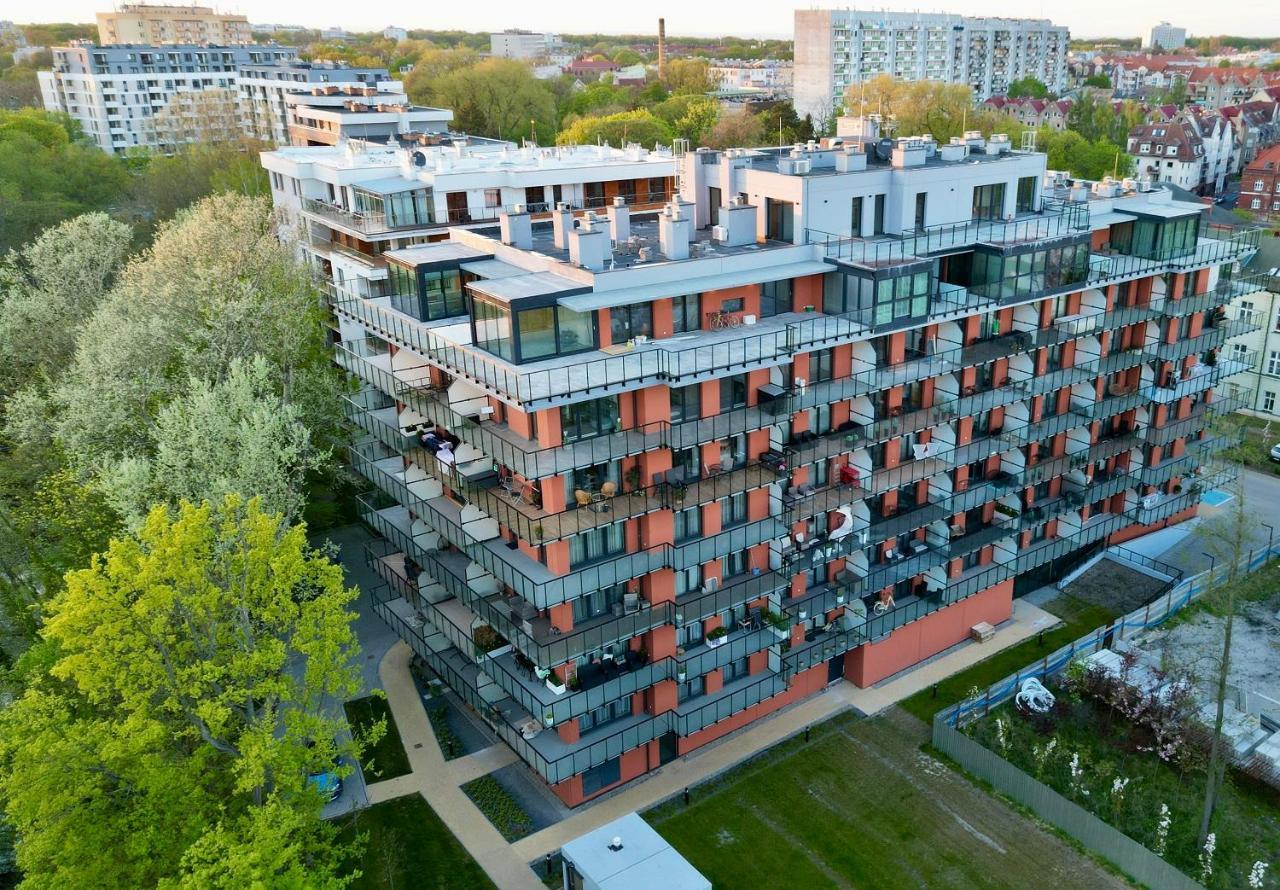 Apartamenty Wyspa Solna By Vacation Rental - Basen, Sauna, Jacuzzi, Silownia W Cenie Kolobrzeg Dış mekan fotoğraf